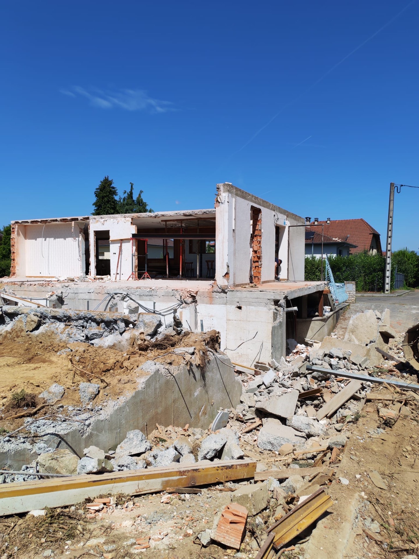 Démolition d'une maison — BATI-MAN BTP